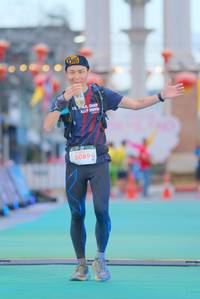 BIB: 5089
                            <button type="button" onclick="openModal(21766470)" class="btn btn-primary btn-sm float-right btn-popup" data-toggle="modal" data-target=".modal-high-quality">
                        <i class="fas fa-shopping-cart"></i> Add to Cart
                    </button>
                                            <button type="button" onclick="isThisMe(21766470, true)" class="btn btn-success btn-sm float-right btn-popup btn-isme hidden" data-toggle="tooltip" data-placement="bottom" title="นี่คือรูปของคุณใช่ไหม คลิกที่นี่เพื่อเอาเข้าอัลบั้ม">
                        <i class="fas fa-plus"></i> Add to album
                    </button>
                    <button type="button" onclick="isThisMe(21766470, false)" class="btn btn-warning btn-sm float-right btn-popup btn-isnotme hidden">
                        <i class="fas fa-ban"></i> Remove from album
                    </button>